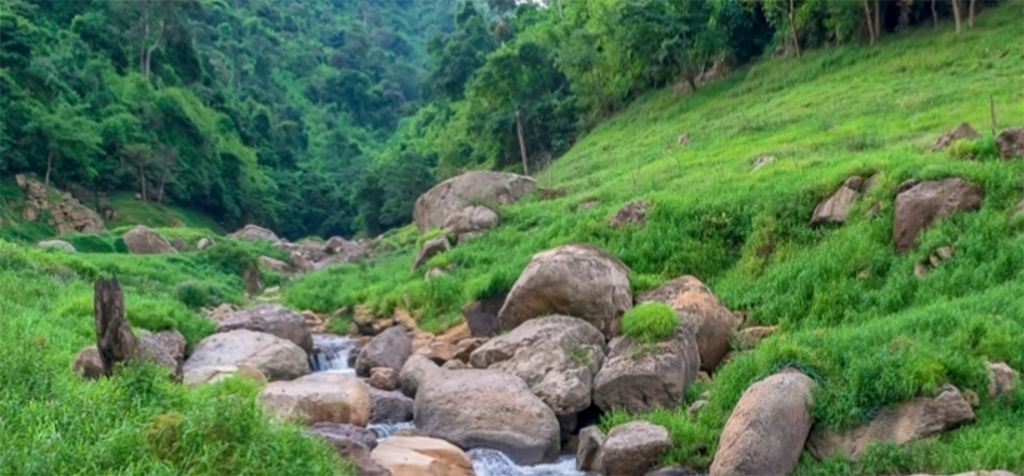 เขาช่องลม จ.นครนายก